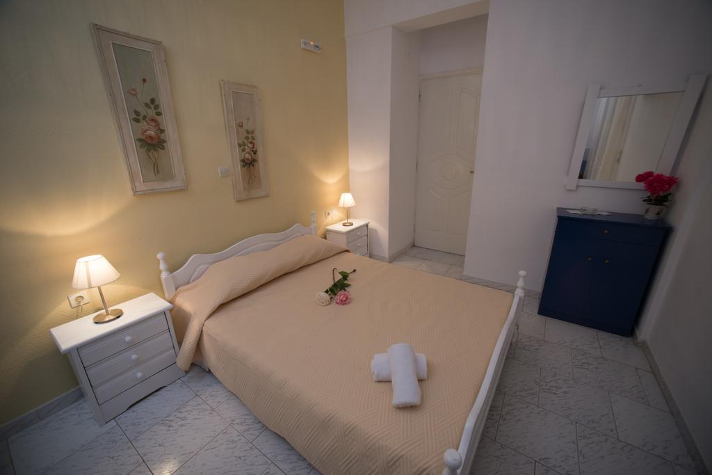 Bella Sant Aparthotel Περίσσα Εξωτερικό φωτογραφία